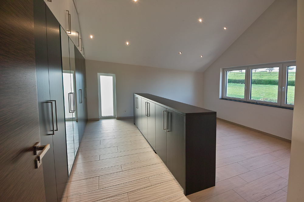 EIFELHAUS Einfamilienhaus in Ohlingen Ankleidezimmer